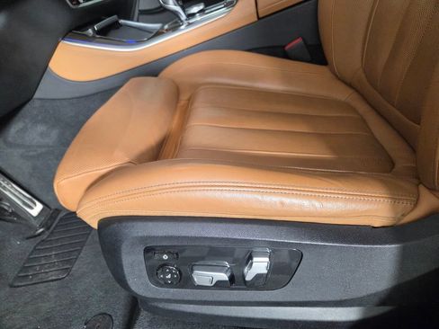 Used 2021 BMW X5 M50i w/ Premium Package AWD/4WD image 10