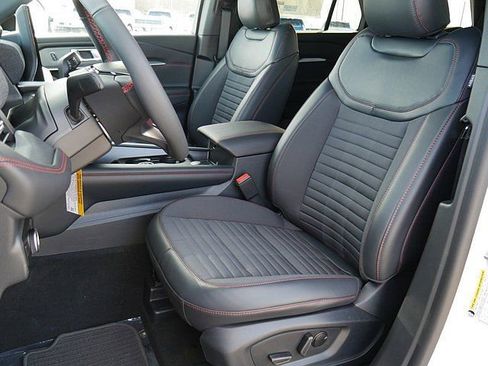 New 2026 Ford Explorer ST-Line AWD/4WD image 13