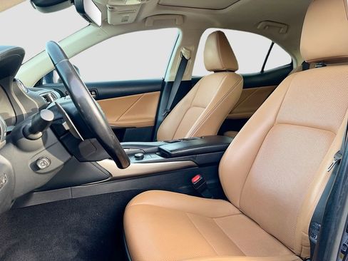 Used 2018 Lexus IS 300 AWD w/ Comfort Package image 20