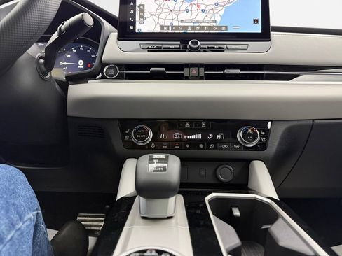 New 2026 Mitsubishi Outlander SEL AWD/4WD image 22