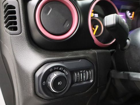 Used 2018 Jeep Wrangler Unlimited Sport S image 20