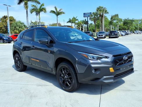 Used 2025 Subaru Crosstrek 2.5i Wilderness w/ Wilderness Package AWD/4WD image 15