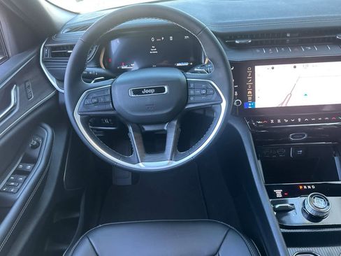 New 2026 Jeep Grand Cherokee Limited image 14