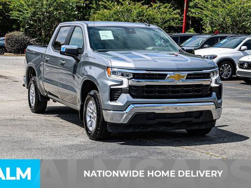 Used 2025 Chevrolet Silverado 1500 LT RWD image 5