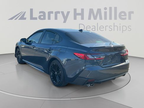 Used 2026 Toyota Camry SE w/ Multimedia Upgrade Package FWD image 3