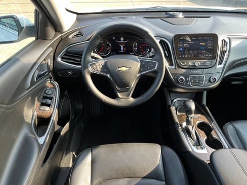 Used 2024 Chevrolet Malibu LT FWD image 11