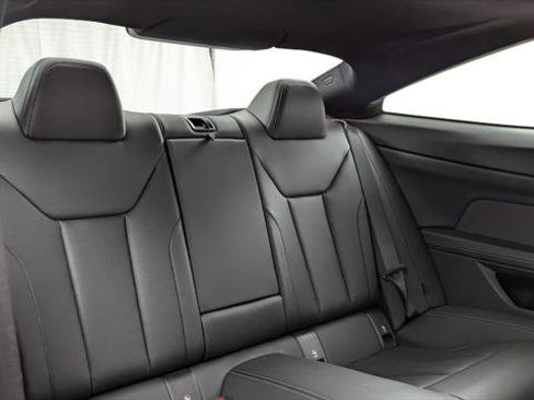 Used 2022 BMW 430i xDrive Coupe w/ M Sport Package image 17