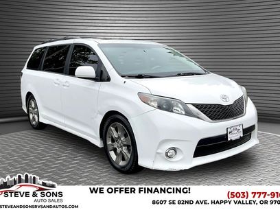 Used 2012 Toyota Sienna SE