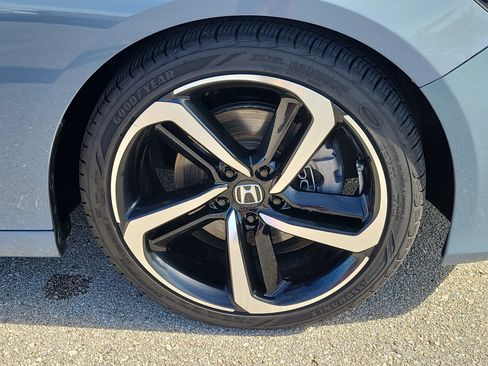 Used 2022 Honda Accord Sport Special Edition image 11