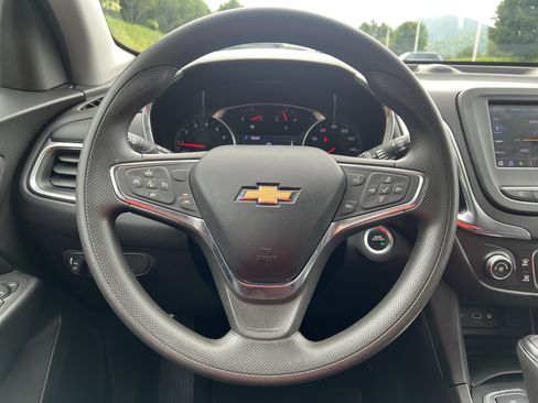 Used 2020 Chevrolet Equinox LT AWD/4WD image 14