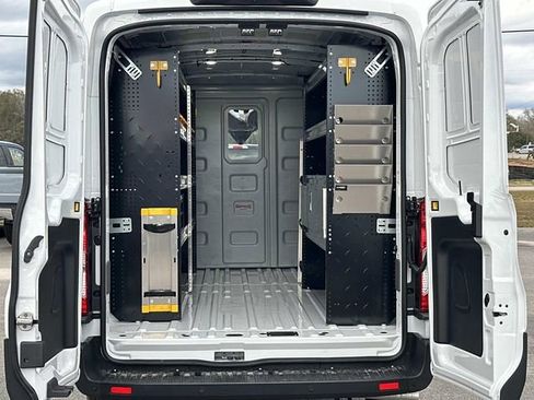 New 2026 Ford Transit 250 148 Medium Roof w/ HVAC Trade Package image 31