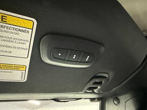 Used 2021 Jeep Wrangler Unlimited Sahara AWD/4WD image 23