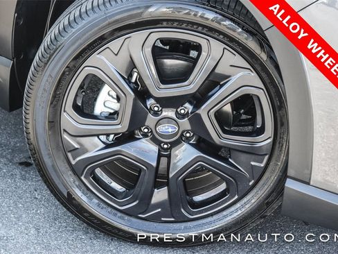 Used 2024 Subaru Ascent Onyx Edition image 7