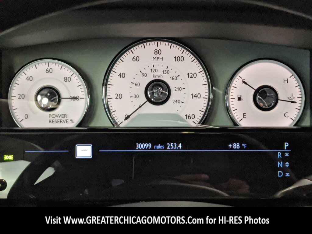 Used 2014 Rolls-Royce Ghost RWD image 23