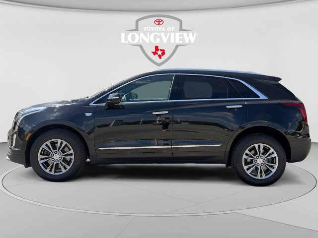 Used 2021 Cadillac XT5 Premium Luxury AWD/4WD image 2
