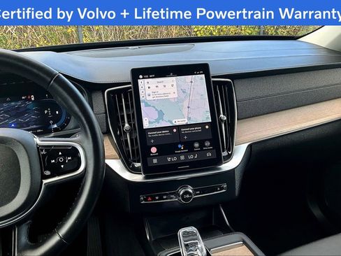 Certified 2025 Volvo XC90 B6 Plus image 8