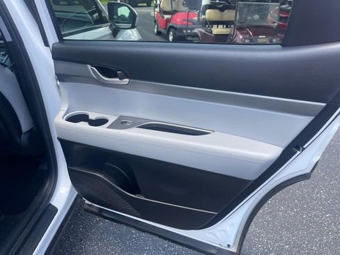 Used 2023 Hyundai Palisade SEL AWD/4WD image 15