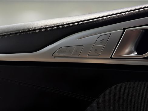 Used 2023 BMW 840i Gran Coupe xDrive AWD/4WD image 18