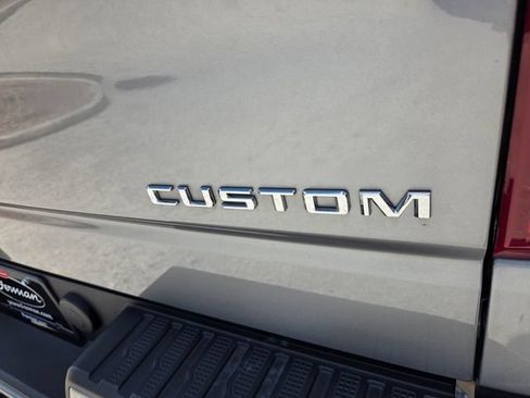 Used 2024 Chevrolet Silverado 1500 Custom w/ Turbomax Blackout Package RWD image 12