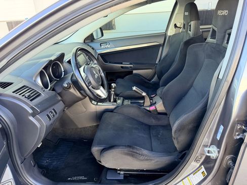 Used 2010 Mitsubishi Lancer Evolution GSR image 11