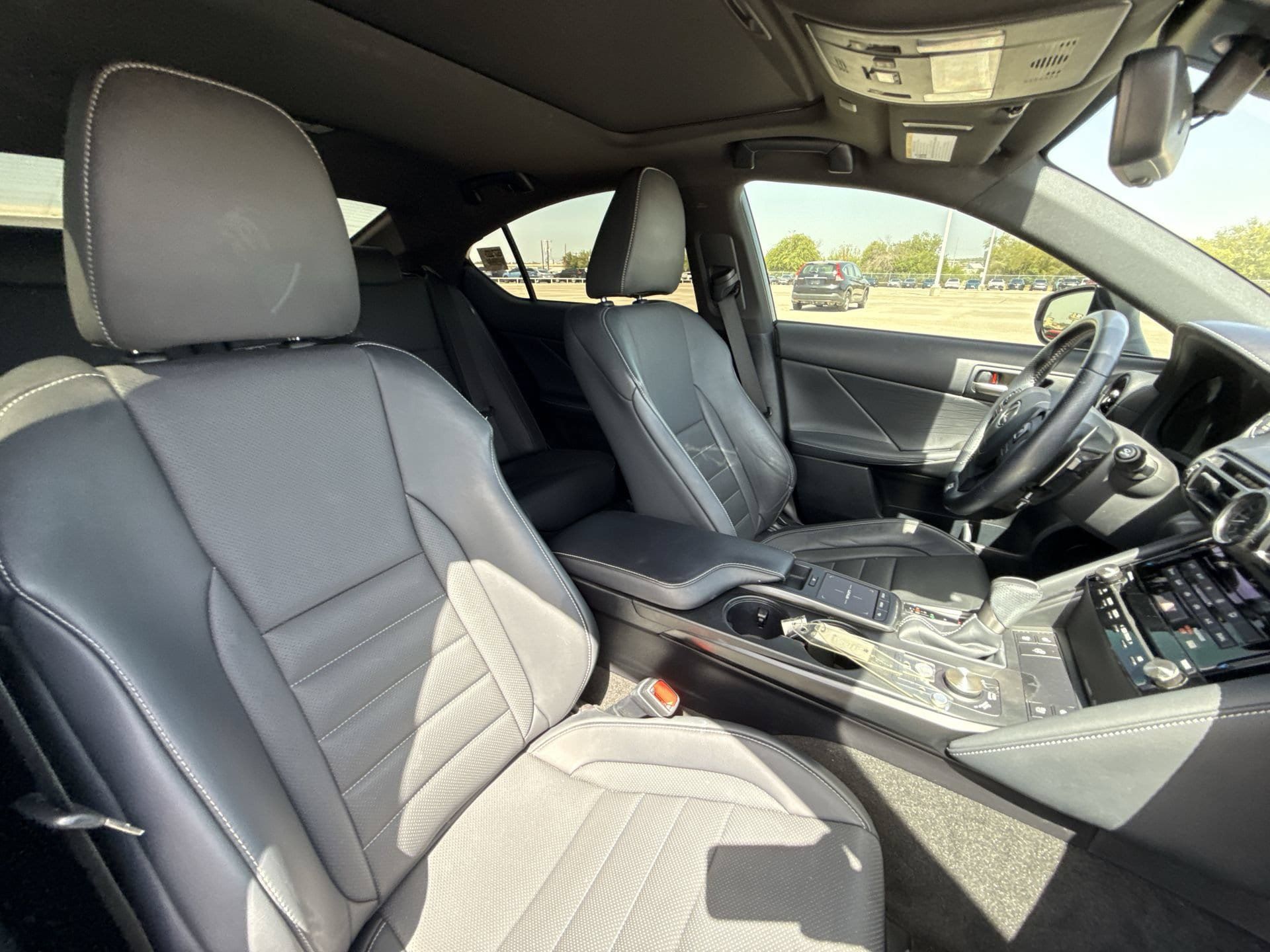 Used 2024 Lexus IS 350 F Sport RWD image 26