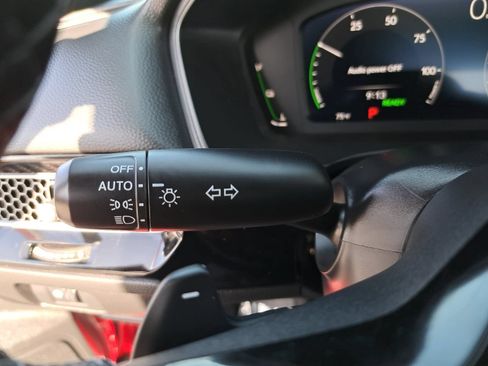 Used 2025 Honda Civic Sport image 26