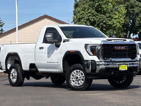Used 2025 GMC Sierra 3500 Pro w/ Convenience Package AWD/4WD image 2