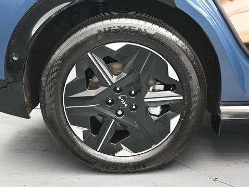 Used 2025 Kia EV6 Wind AWD/4WD image 33