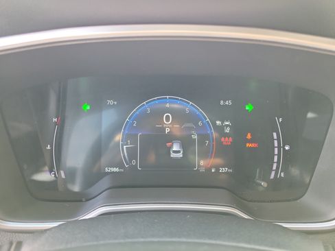 Used 2024 Toyota Corolla Cross XLE AWD/4WD image 24