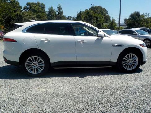 Used 2018 Jaguar F-PACE Prestige image 6