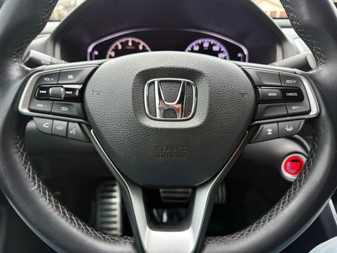 Used 2019 Honda Accord Sport image 29