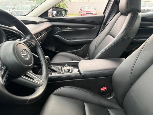 Used 2025 MAZDA MAZDA3 s FWD image 2