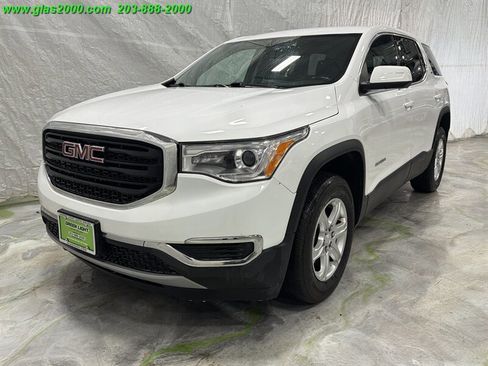 Used 2019 GMC Acadia SLE AWD/4WD image 1