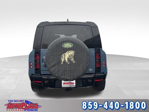 Used 2023 Land Rover Defender 110 X-Dynamic SE image 4