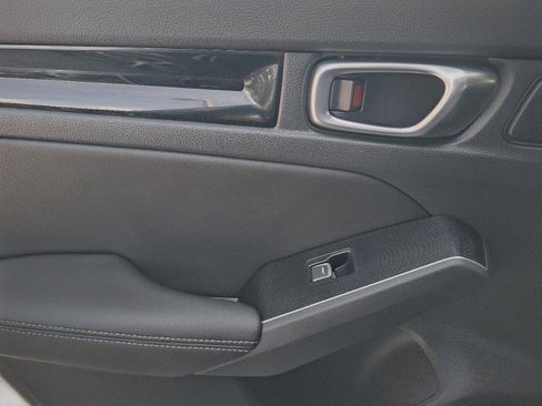 Used 2024 Honda Civic Touring image 13
