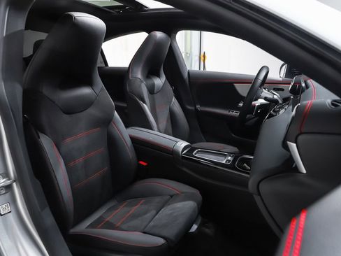 Certified 2025 Mercedes-Benz CLA 250 4MATIC image 9