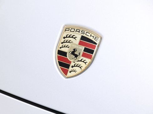 Used 2018 Porsche Panamera 4S Executive w/ Carbon Fiber Interior Package AWD/4WD image 6