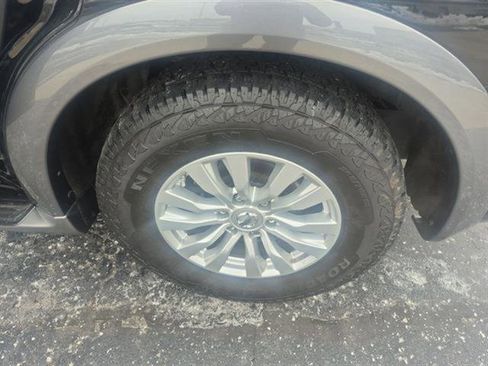 Used 2017 Nissan Armada SV w/ Driver Package image 97