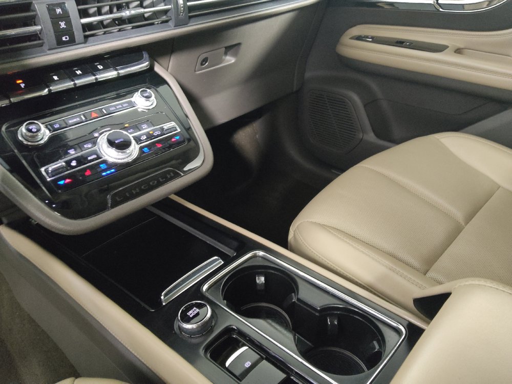 Used 2022 Lincoln Corsair FWD w/ Equipment Group 101A image 26