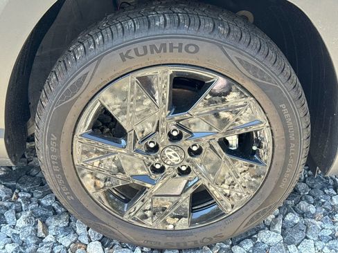 Used 2026 Hyundai Kona SEL Sport FWD image 12