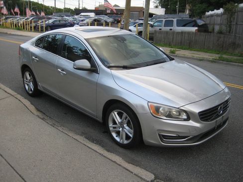 Used 2015 Volvo S60 T5 Premier AWD/4WD image 3