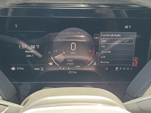 Used 2026 GMC Yukon Denali w/ Sun & Power Step Package AWD/4WD image 12