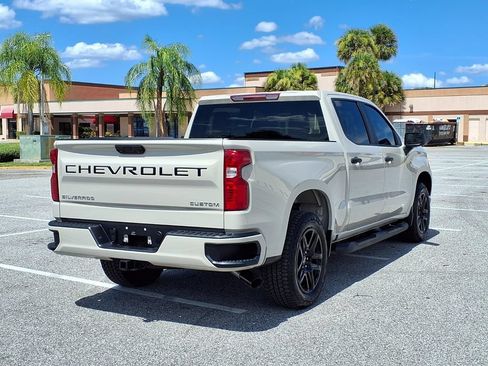 Used 2026 Chevrolet Silverado 1500 Custom w/ Turbomax Blackout Package RWD image 7