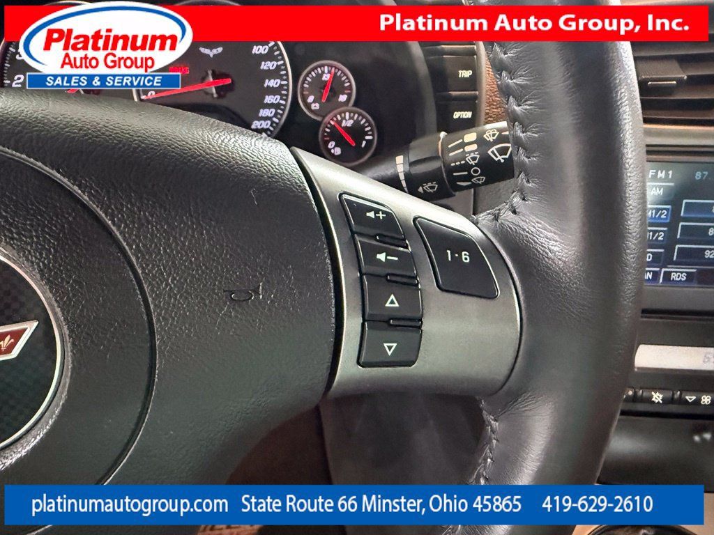 Used 2007 Chevrolet Corvette Coupe w/ Preferred Equipment Group RWD image 17