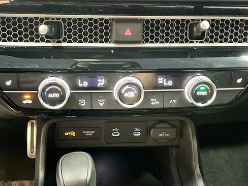 Used 2025 Honda Civic FWD Hybrid Sedan image 15