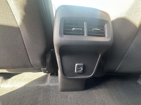 Used 2024 Chevrolet Equinox LT w/ LPO, Floor Liner Package image 40