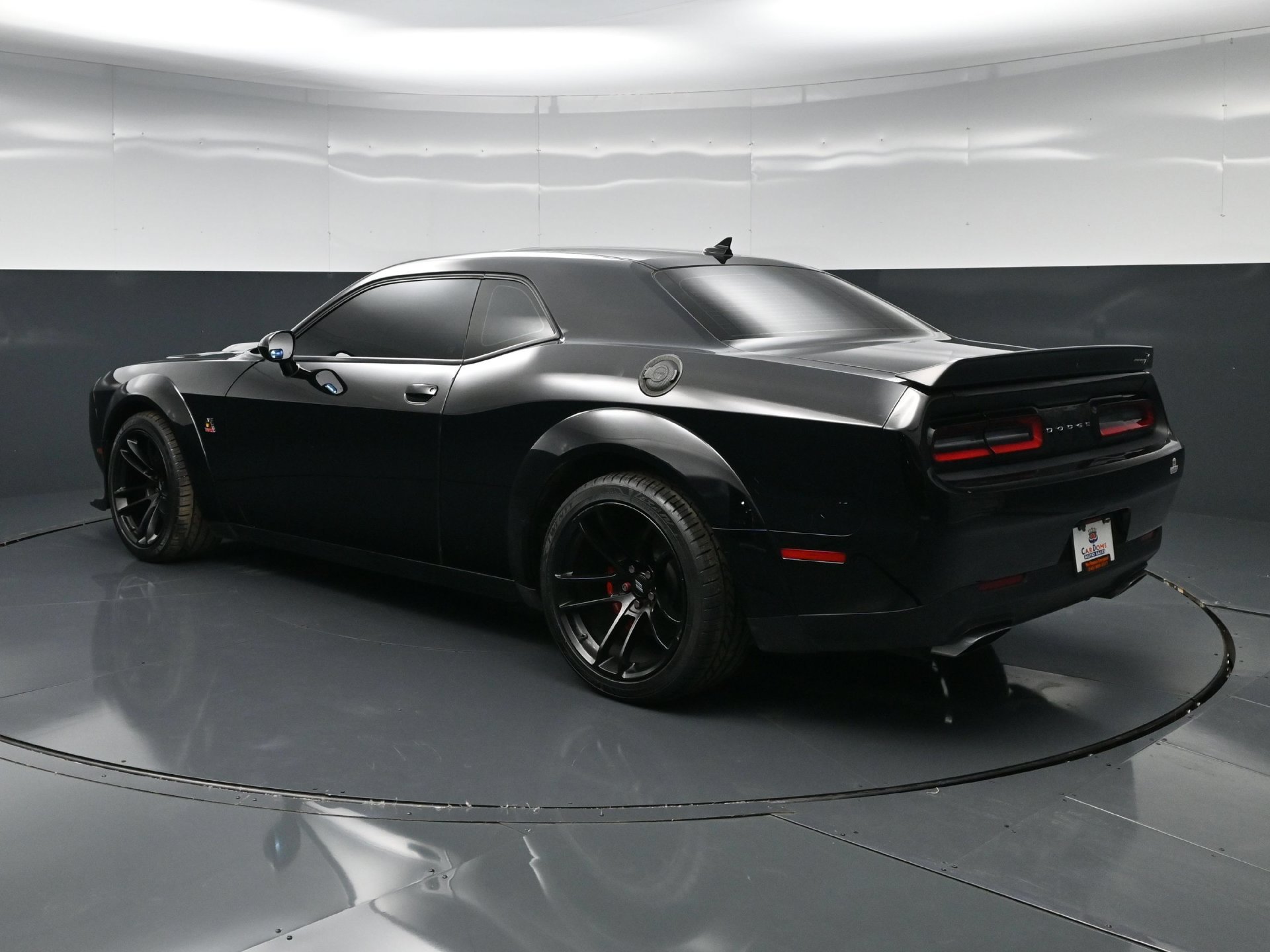 Used 2021 Dodge Challenger R/T Scat Pack RWD image 6