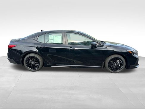 New 2026 Toyota Camry SE FWD image 6