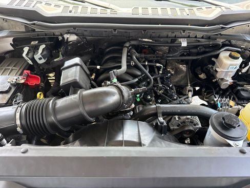 Used 2023 Ford F250 XL w/ XL Chrome Package RWD image 11