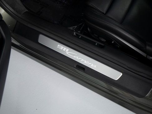 Certified 2022 Porsche 911 Carrera image 37
